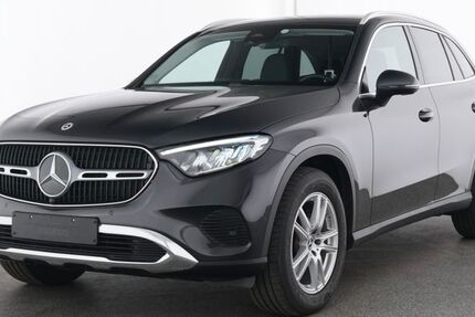 Mercedes-Benz GLC 200 20.395 km 44.440 &euro; Dörfles-Esbach 96487