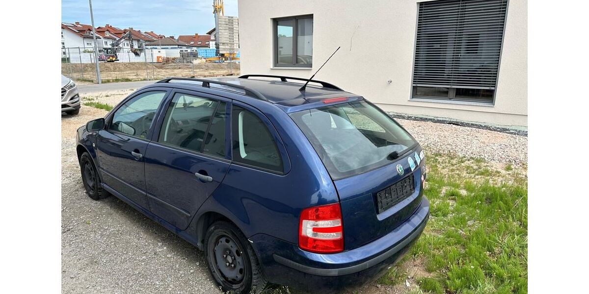 Skoda Fabia 128.000 km 1.100 &euro; Groß-Rohrheim 68649