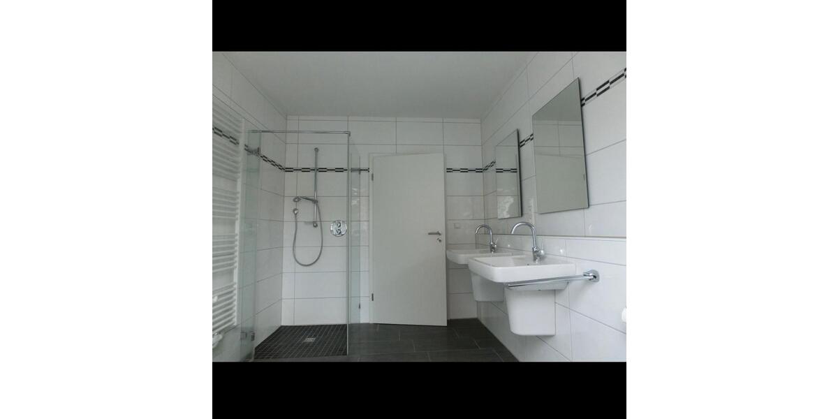 Etagenwohnung Meppen - 3 Zimmer, 100 m&sup2;, 970&euro; | Angebot:26386057