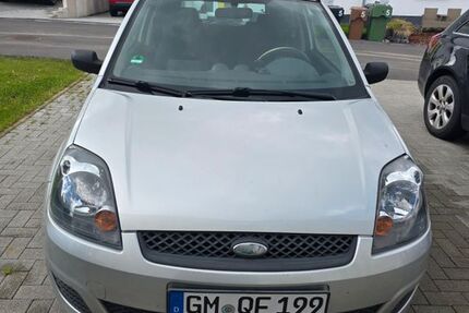 Ford Fiesta 242.923 km 1.500 &euro; Wiehl 51674
