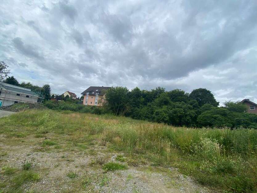 Grundstück zu verkaufen in Marsberg 70.000 € 500 m²