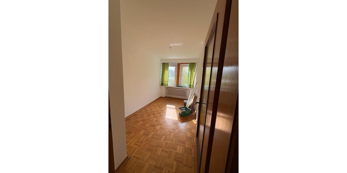 Dachgeschoßwohnung Helpsen - 3.5 Zimmer, 75 m&sup2;, 600&euro; | Angebot:26384883