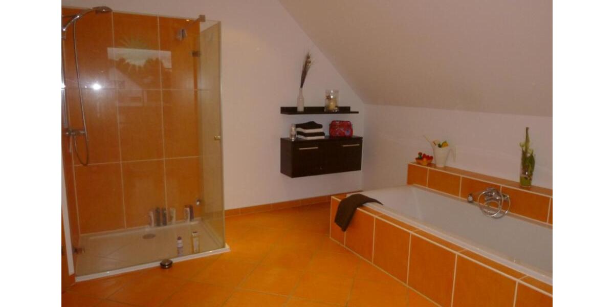 Einfamilienhaus Bad Salzuflen Ehrsen-Breden - 6 Zimmer, 188 m&sup2;, 1.600&euro; | Angebot:25857404