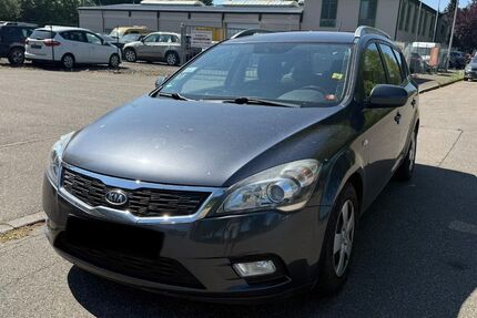Kia ceed Sportswagon 207.000 km 2.499 &euro; lahr 77933