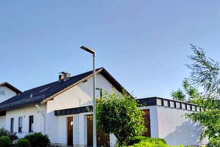 Haus Burgkirchen - 6 Zimmer, 180 m&sup2;, 465.000&euro; | Angebot:26683276