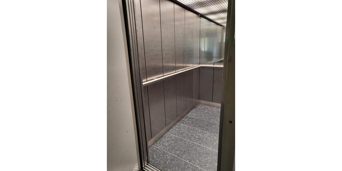 Etagenwohnung Saarbrücken Dudweiler - 4 Zimmer, 90 m&sup2;, 159.000&euro; | Angebot:27070627