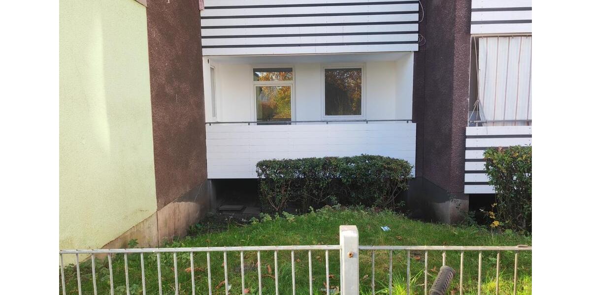 Traumhaft frisch renoviert! Wohlfühl-Erdgeschosswohnung! 4 zimmer