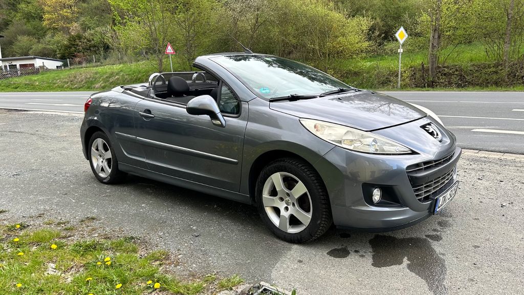 Peugeot 207 123.500 km 1.600 &euro; BRAUNFELS 35619