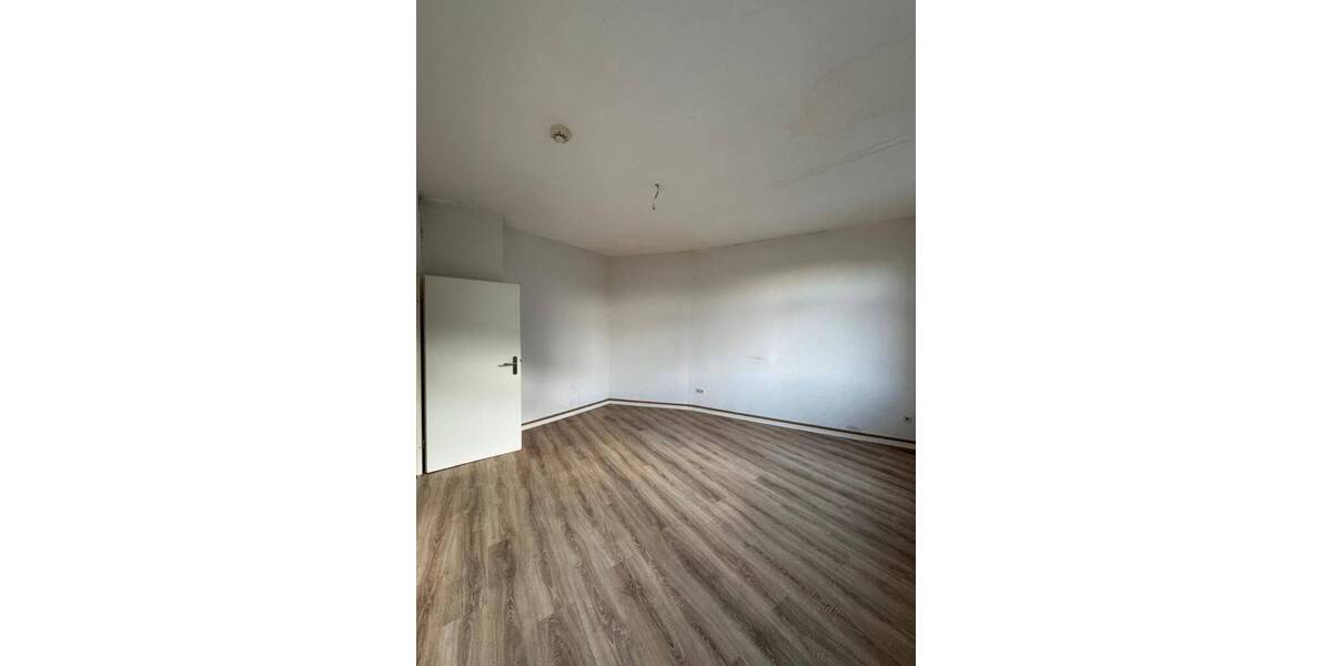 Etagenwohnung Erfurt Altstadt - 3 Zimmer, 116 m&sup2;, 1.100&euro; | Angebot:26843811