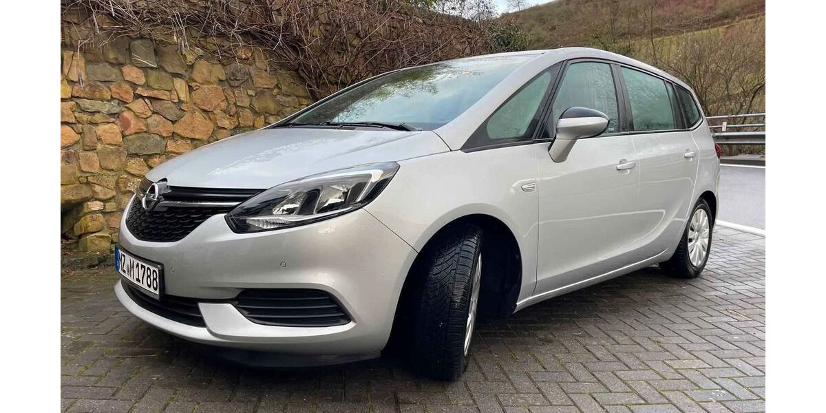 Opel Zafira Tourer 62.000 km 13.500 &euro; Bacharach 55422