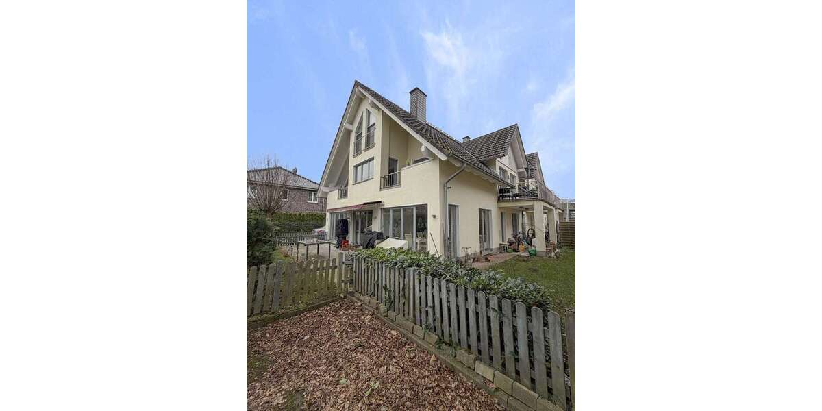Etagenwohnung Bad Bramstedt - 4 Zimmer, 110 m&sup2;, 329.000&euro; | Angebot:25876727