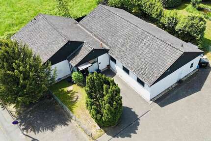 Büro in Dillenburg 479.000 € 270 m² zimmer