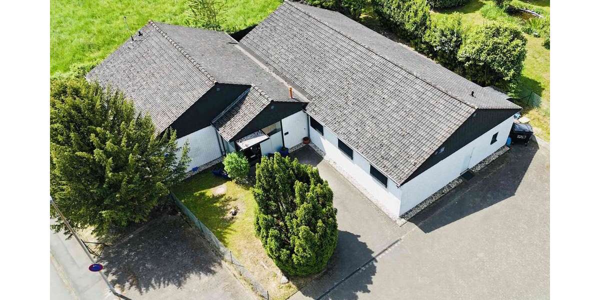 Büro in Dillenburg 479.000 € 270 m² zimmer