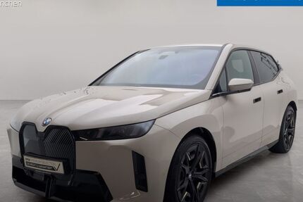 BMW iX 22.938 km 72.495 &euro; München 80939