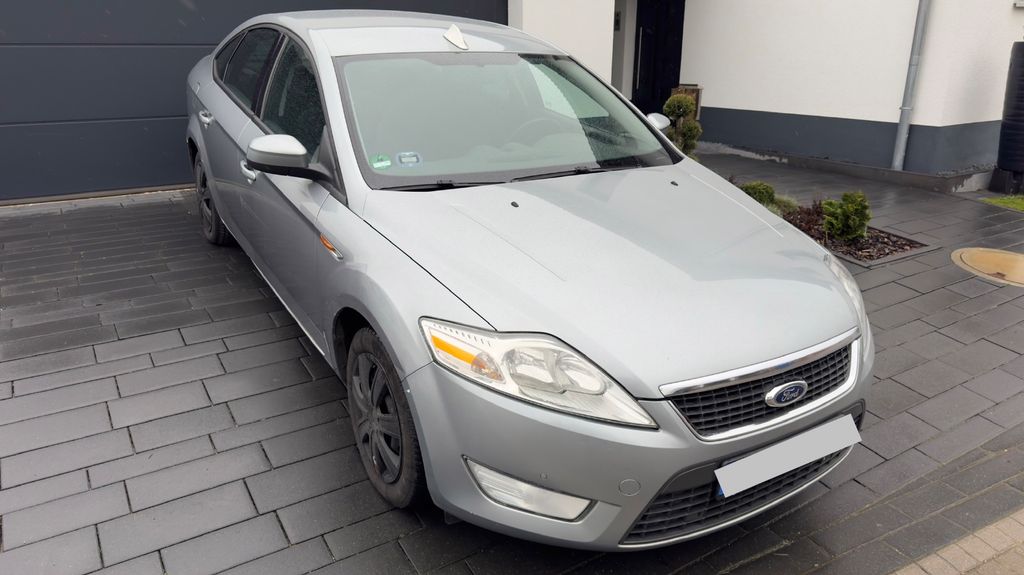 Ford Mondeo 150.000 km 4.900 &euro; Sasbach 77880