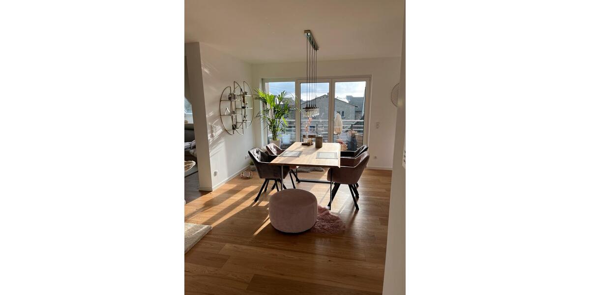 Dachgeschoßwohnung Koblenz Bubenheim - 4 Zimmer, 97 m&sup2;, 1.380&euro; | Angebot:26409105