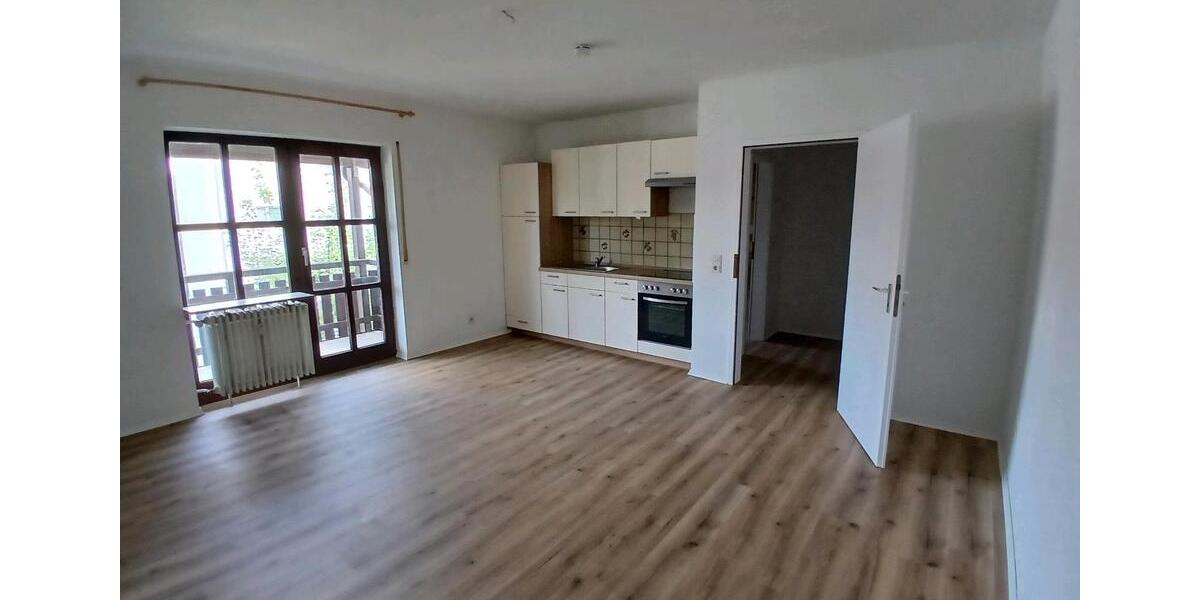 Etagenwohnung Rosenheim Egarten - 1 Zimmer, 33 m&sup2;, 165.000&euro; | Angebot:26431941