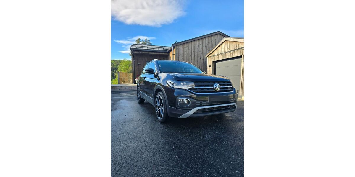 VW T-Cross 112.300 km 14.900 &euro; Rüthen 59602