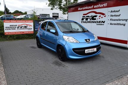 Peugeot 107 192.000 km 999 € Erfurt 99099
