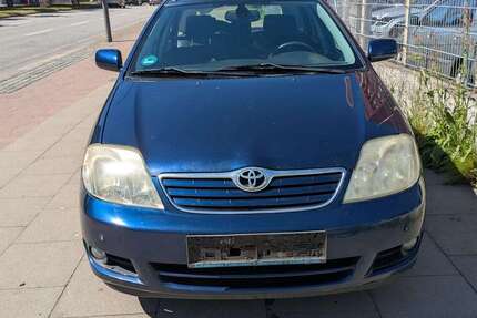 Toyota Corolla 246.400 km 3.200 &euro; Hamburg 20097