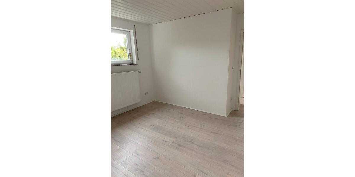 Erdgeschoßwohnung Heringen (Werra) - 3 Zimmer, 96 m&sup2;, 900&euro; | Angebot:24624178