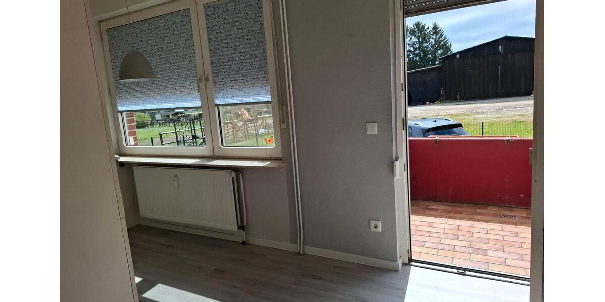 Erdgeschoßwohnung Rühen - 3 Zimmer, 84 m&sup2;, 690&euro; | Angebot:26412718