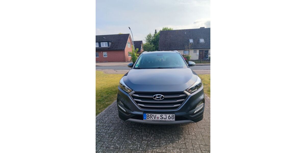 Hyundai TUCSON 126.000 km 15.100 &euro; Bremervörde 27432