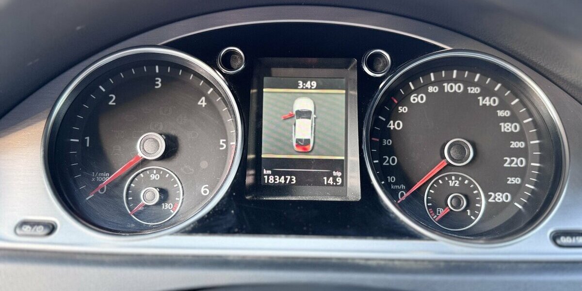 VW Passat CC Highline/Autom,/ Leder/PANO/5 Sitze 180.000 km 10.900 &euro; Mönchengladbach 41066