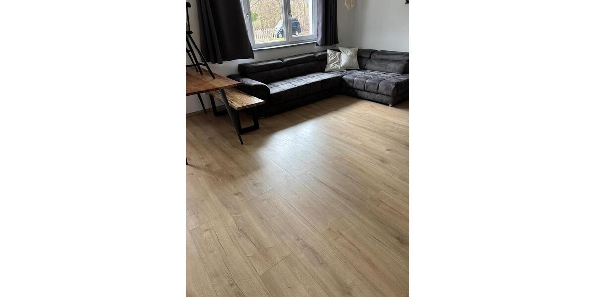 Erdgeschoßwohnung Röhrnbach - 4 Zimmer, 123 m&sup2;, 1.275&euro; | Angebot:26301857