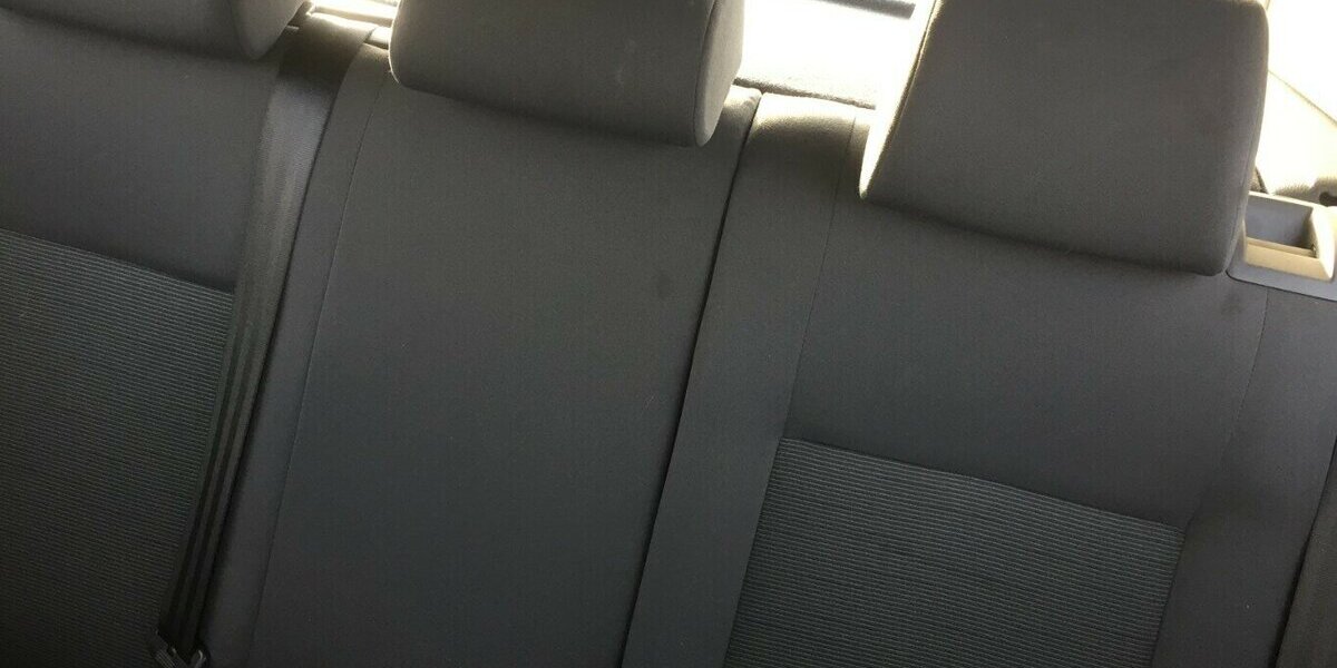 VW Golf Trendline, Klima,el.Fh. 2 Hd.,Tüv 03/28! 200.000 km 2.600 &euro; Himmelkron 95502