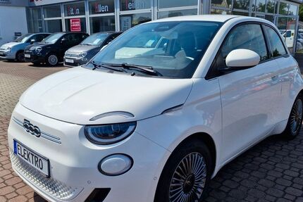 Fiat 500e 42.730 km 16.990 € Weinböhla 01689