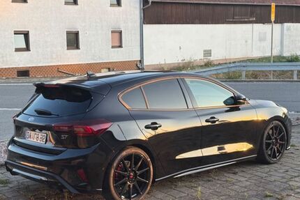 Ford Focus 28.000 km 27.899 &euro; Zapfendorf 96199