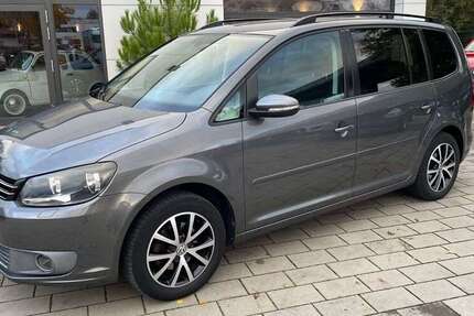 VW Touran 90.700 km 8.999 € Urbach 73660