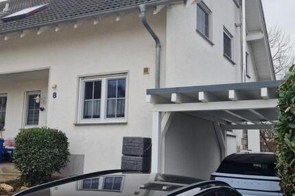 Elz: Doppelhaushälfte m. Garten, 2 Stellplätzen und sep. Carport 5 zimmer