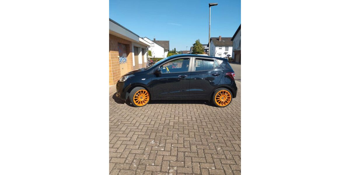 Hyundai i10 49.176 km 13.200 &euro; Waghäusel 68753