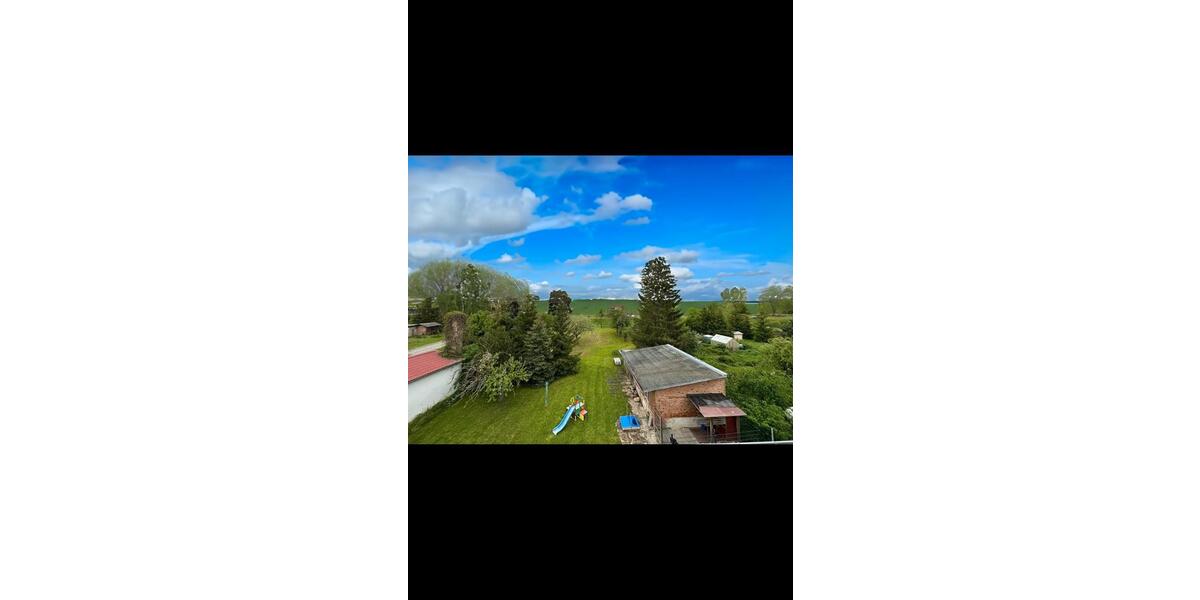 Hochparterre Eckartsberga - 3 Zimmer, 90 m&sup2;, 800&euro; | Angebot:24831860