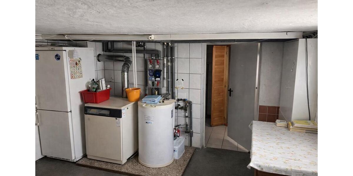 Doppelhaushälfte Probstzella - 7 Zimmer, 90 m&sup2;, 75.000&euro; | Angebot:27127861