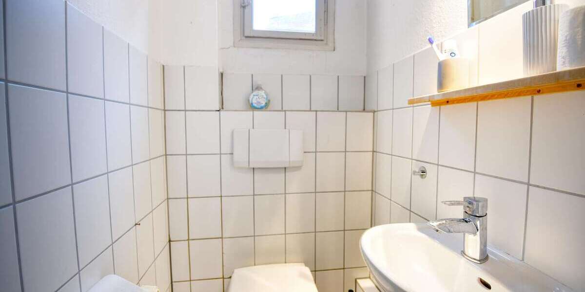 Renditestarkes, renoviertes 7FH mit Gewerbeeinheit in zentraler Lage Käfertals - Mehrfamilienhaus, Wohnhaus Mannheim Käfertal | Angebot:18673104