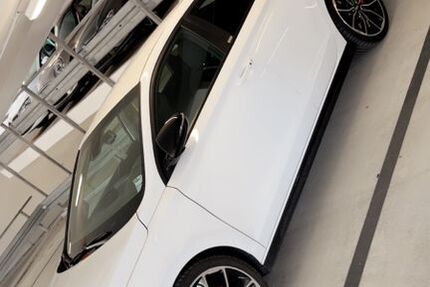 Hyundai i30 98.000 km 21.000 &euro; Rottweil 78628