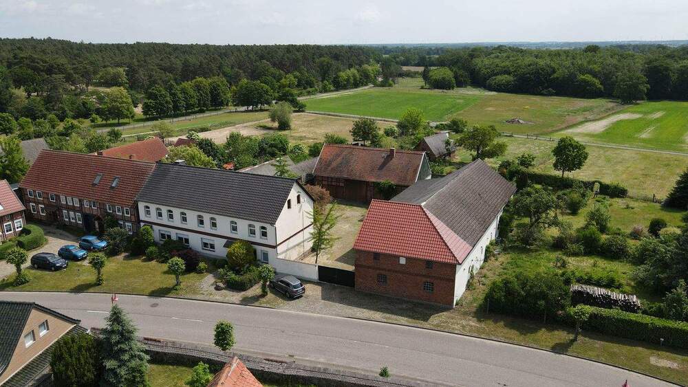 Bauernhaus, Landhaus Kalbe (Milde) Altmersleben - 9 Zimmer, 296 m&sup2;, 280.000&euro; | Angebot:24031811