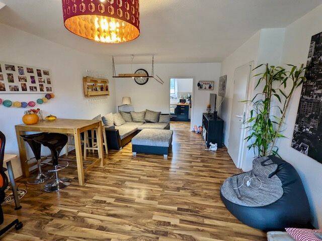 Attraktives 12-Familienhaus in begehrter UNI-LAGE ! Solides Investment mit Entwicklungspotenzial ! 3 zimmer