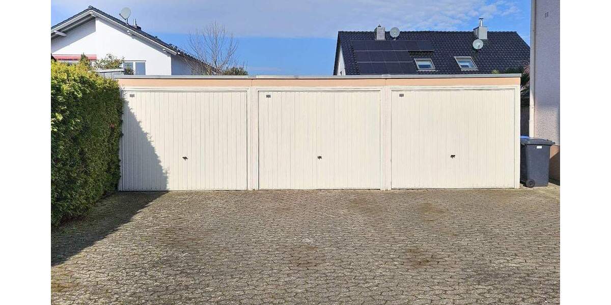 Etagenwohnung Unkel - 2 Zimmer, 73 m&sup2;, 210.000&euro; | Angebot:25476771