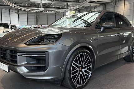 Porsche Cayenne 18.500 km 104.870 &euro; Paderborn 33100