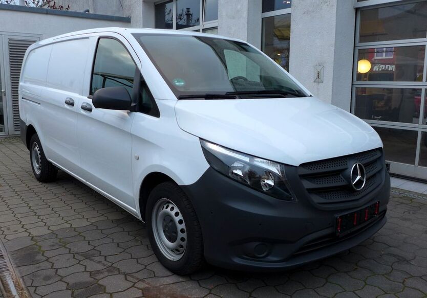 Mercedes-Benz Vito 50.000 km 18.390 € Berlin 13086