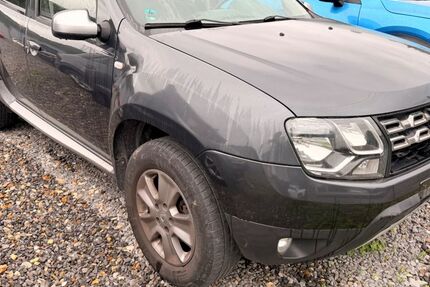 Dacia Duster 198.000 km 6.900 &euro; Aachen 52080