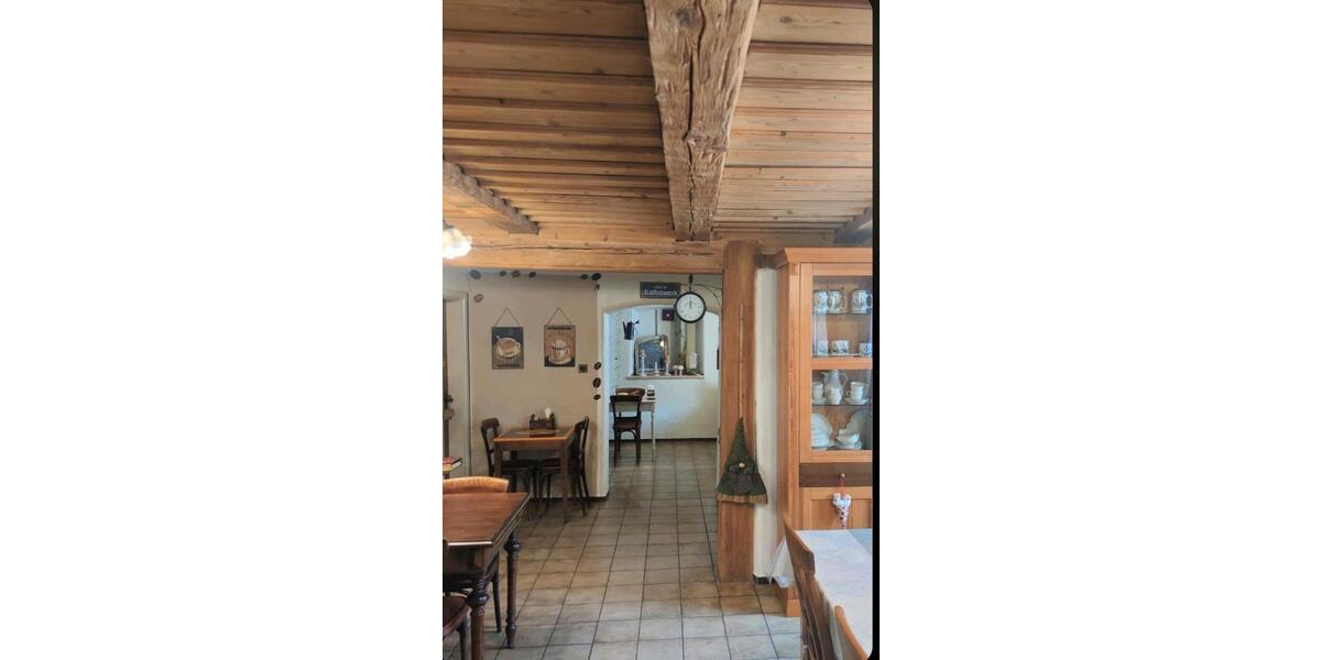 Einfamilienhaus Beilngries - 11 Zimmer, 230 m&sup2;, 645.000&euro; | Angebot:26458424