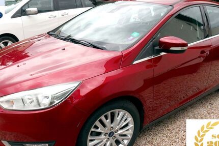 Ford Focus 98.000 km 10.988 € Lugau 09385