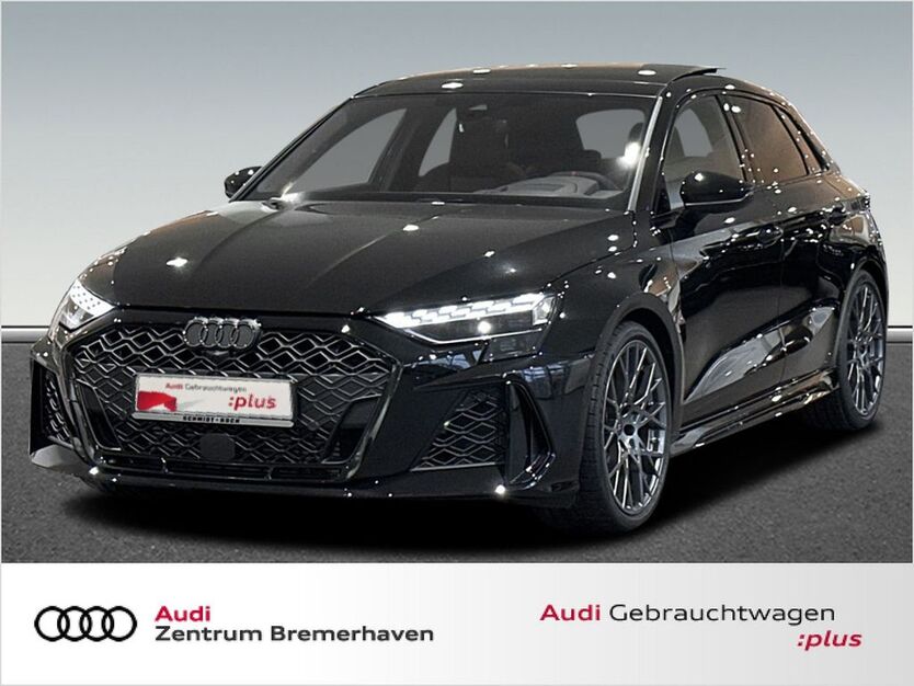 Audi RS3 2.100 km 72.460 € Bremerhaven 27576