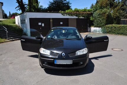 Renault Megane 142.107 km 2.100 &euro; Spaichingen 78549
