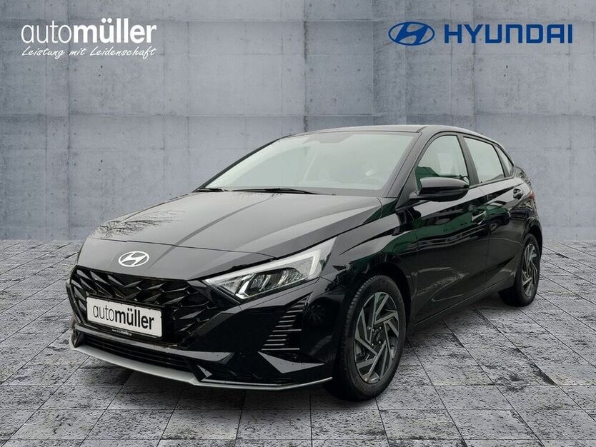 i20
